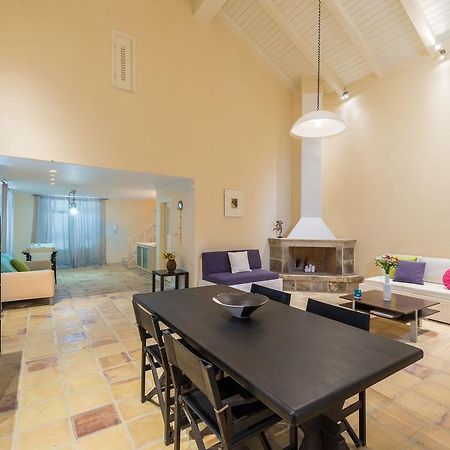 Villa Oliva, In A Serene Location & Private Pool, By Zantewize Akrotiri  Zewnętrze zdjęcie